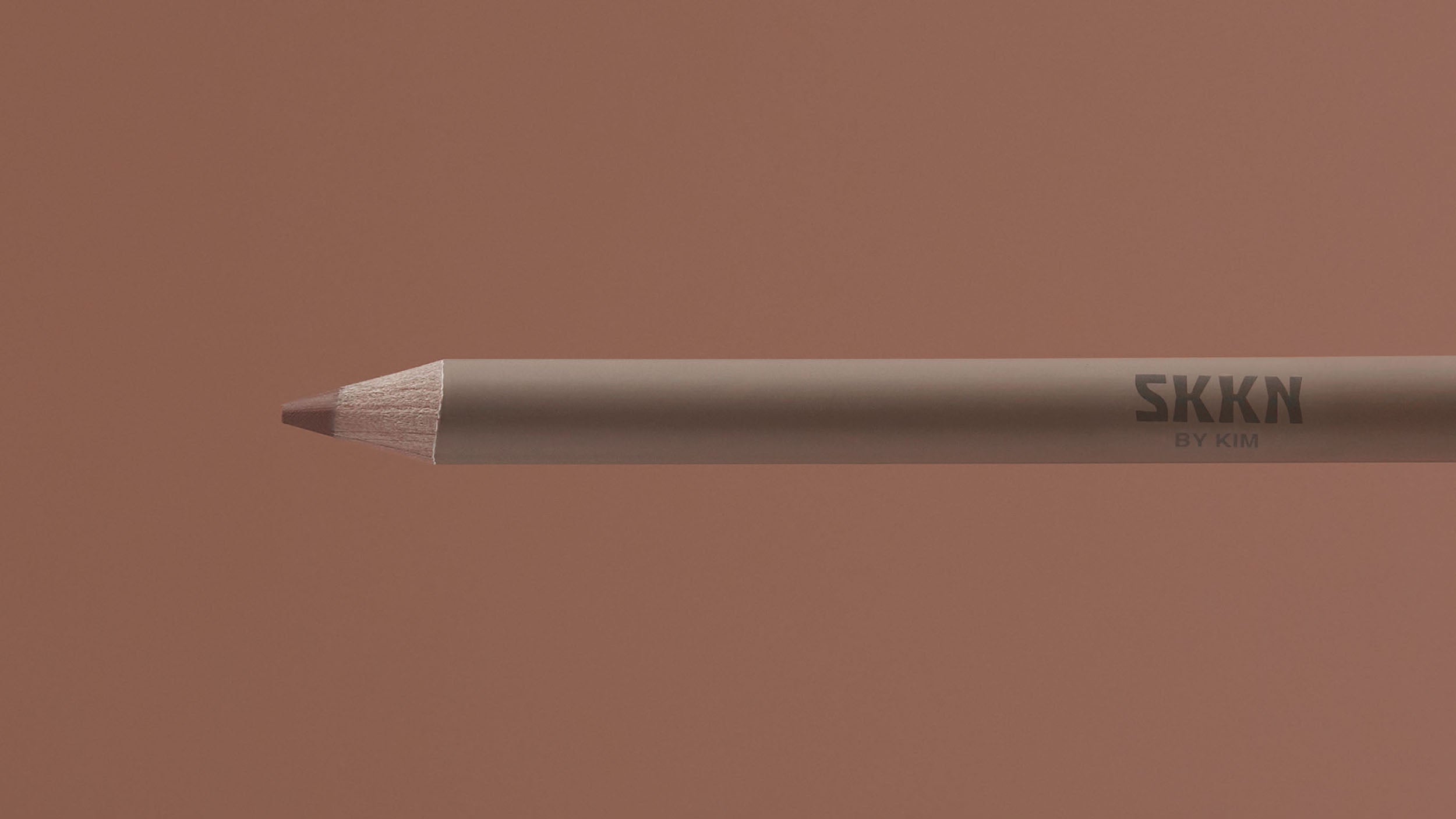 Resultados do consumidor do delineador de lábios SKKN BY KIM